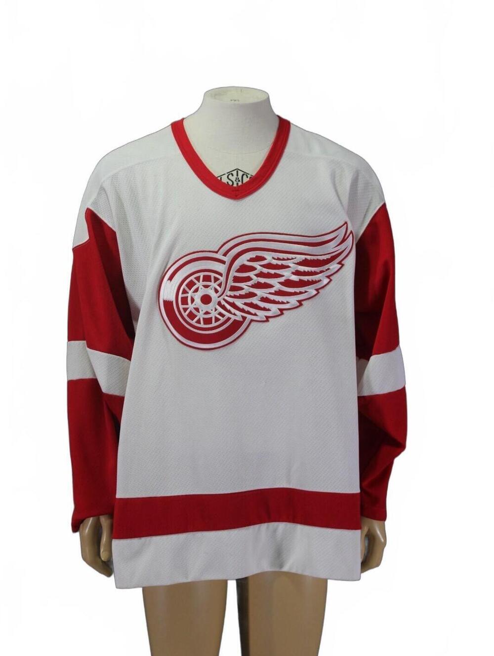 Detroit Red Wings Jersey (VTG) - Home White Jersey by CCM - Men's XL